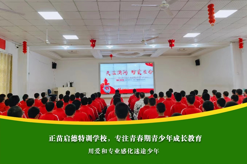 青春期孩子叛逆，父母如何在冲突中找到突破口？